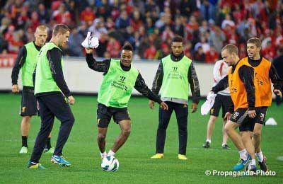Sterling in LFC's open training session at Melbourne's MCG (Pic: David Rawcliffe)