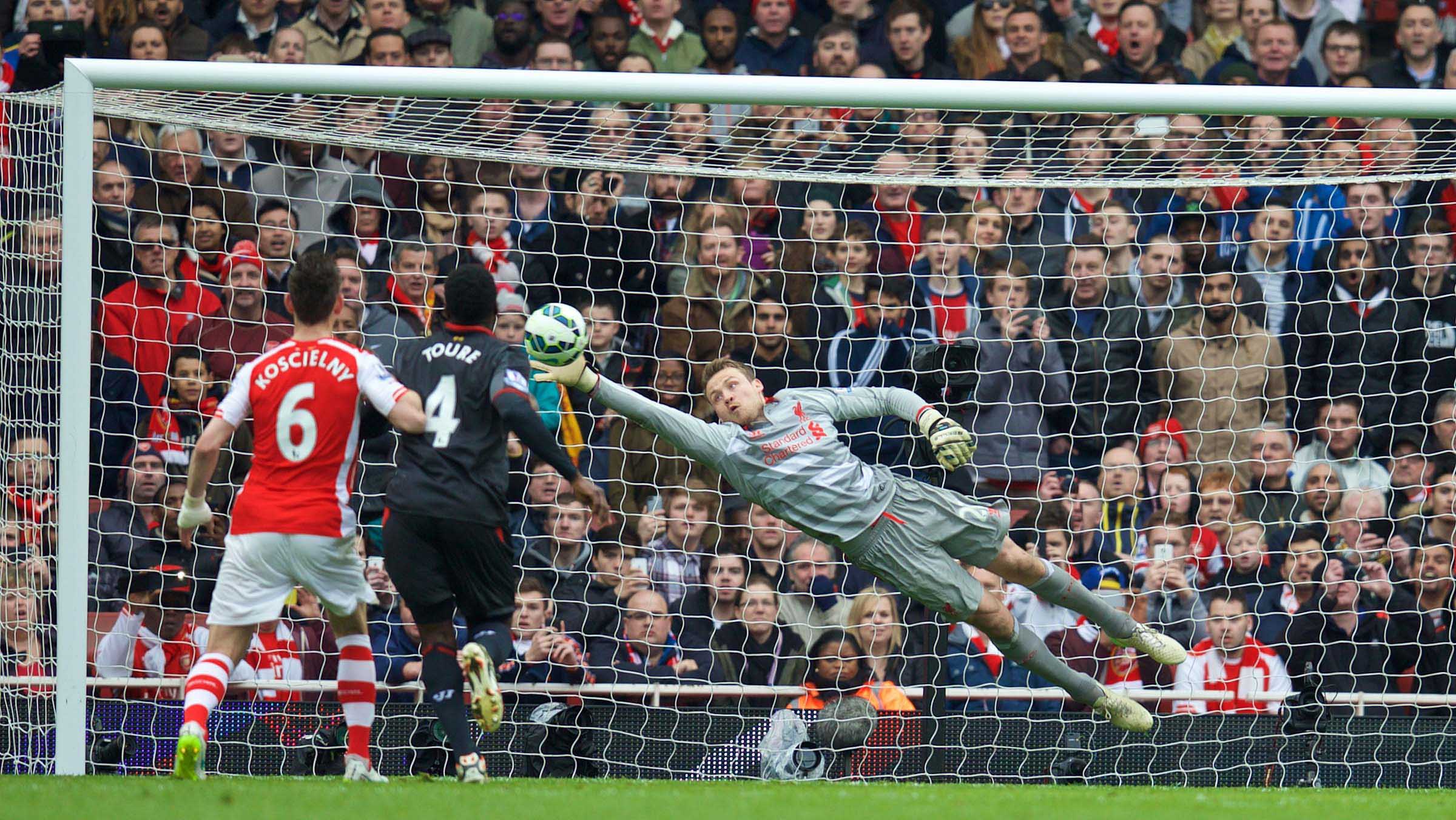 Football - FA Premier League - Arsenal FC v Liverpool FC