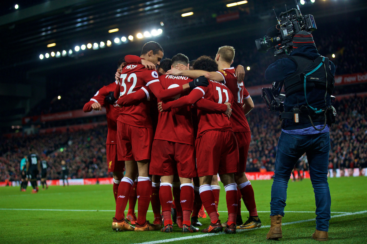 LIVERPOOL, ENGLAND - Boxing Day, Tuesday, December 26, 2017: Liverpool's Roberto Firmino celebrates scoring the second goal during the FA Premier League match between Liverpool and Swansea City at Anfield. (Pic by David Rawcliffe/Propaganda)