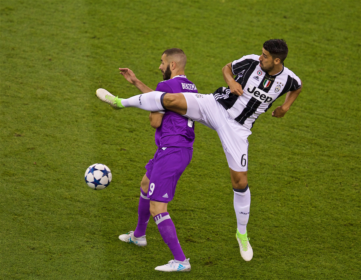 CARDIFF, WALES - Saturday, June 3, 2017: Juventus' Sami Khedira and Real Madrid's Karim Benzema during the UEFA Champions League Final between Juventus FC and Real Madrid CF at the Stadium of Wales. (Pic by David Rawcliffe/Propaganda)