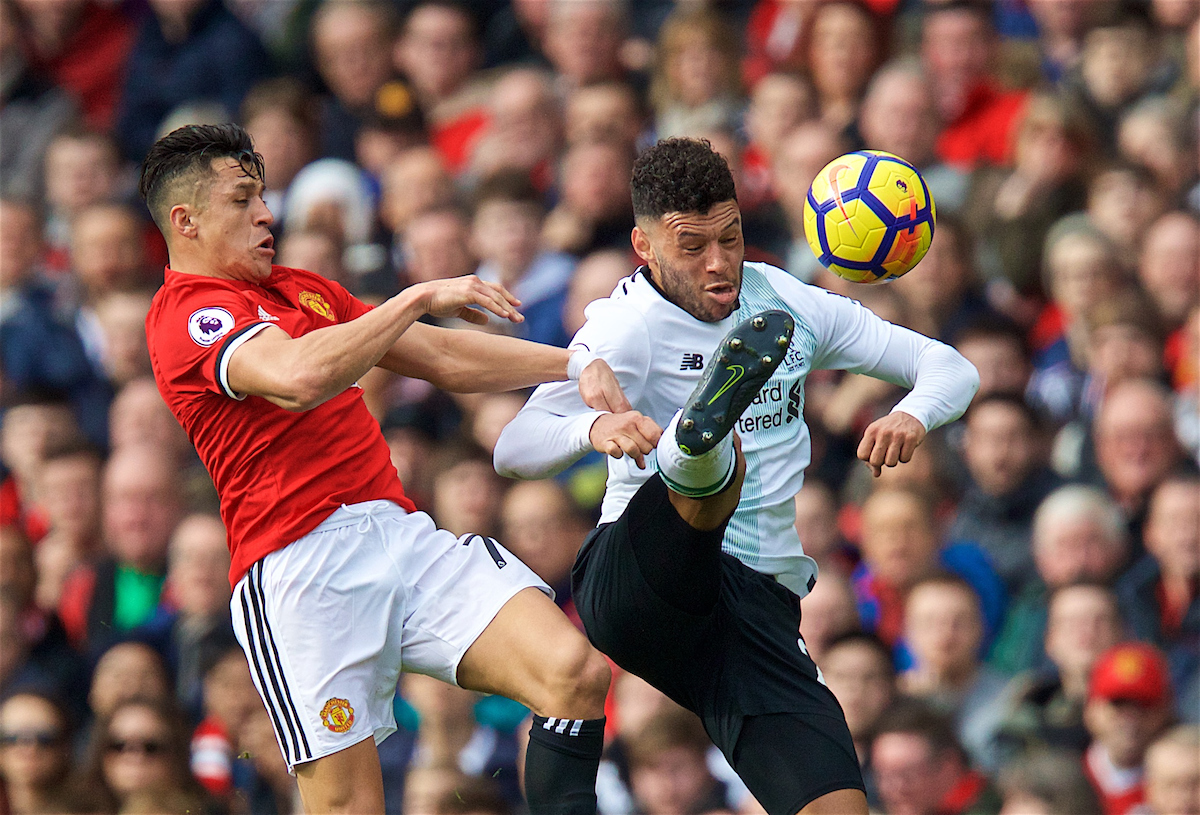 MANCHESTER, ENGLAND - Saturday, March 10, 2018: Liverpool's Alex Oxlade-Chamberlain and Manchester United's Alexis Sánchez during the FA Premier League match between Manchester United FC and Liverpool FC at Old Trafford. (Pic by David Rawcliffe/Propaganda)