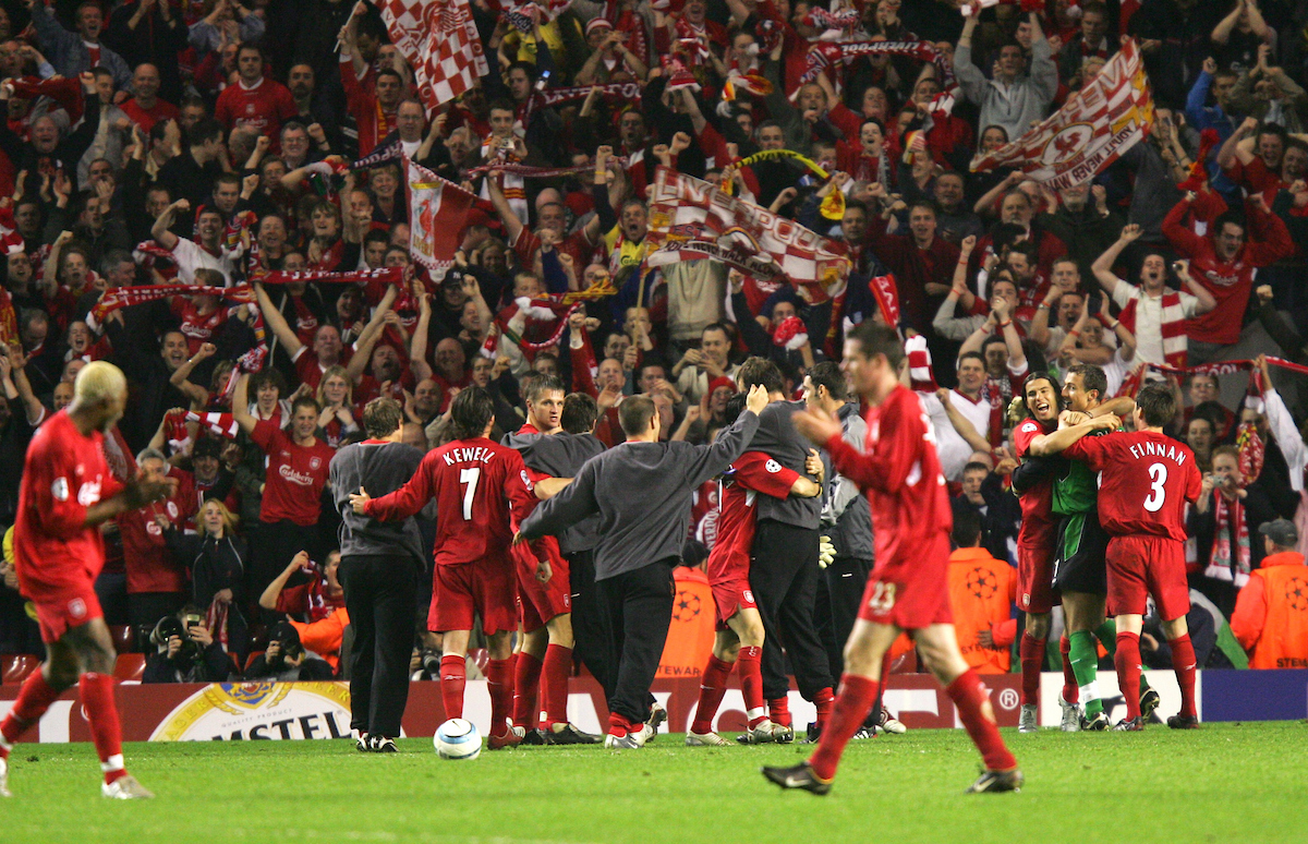 LIVERPOOL, ENGLAND. TUESDAY, MAY 3rd, 2005: Liverpool players celebrate victory 1-0 over Chelsea during the UEFA Champions League Semi Final 2nd Leg at Anfield. (Pic by David Rawcliffe/Propaganda)
