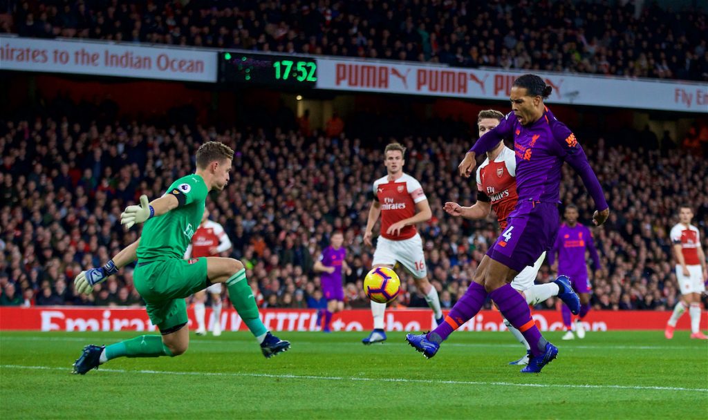 LONDON, ENGLAND - Saturday, November 3, 2018: Arsenal's goalkeeper Bernd Leno (L) makes a save from Liverpool's captain Virgil van Dijk during the FA Premier League match between Arsenal FC and Liverpool FC at Emirates Stadium. (Pic by David Rawcliffe/Propaganda)