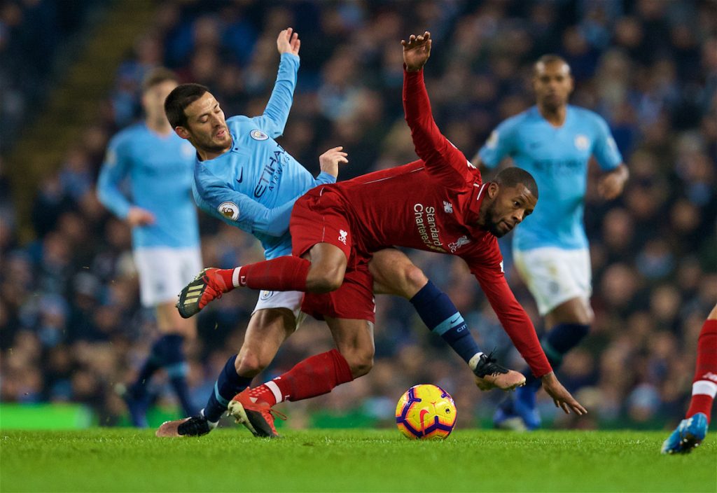 MANCHESTER, ENGLAND - Thursday, January 3, 2019: Manchester City's David Silva (L) and Liverpool's Georginio Wijnaldum during the FA Premier League match between Manchester City FC and Liverpool FC at the Etihad Stadium. (Pic by David Rawcliffe/Propaganda)