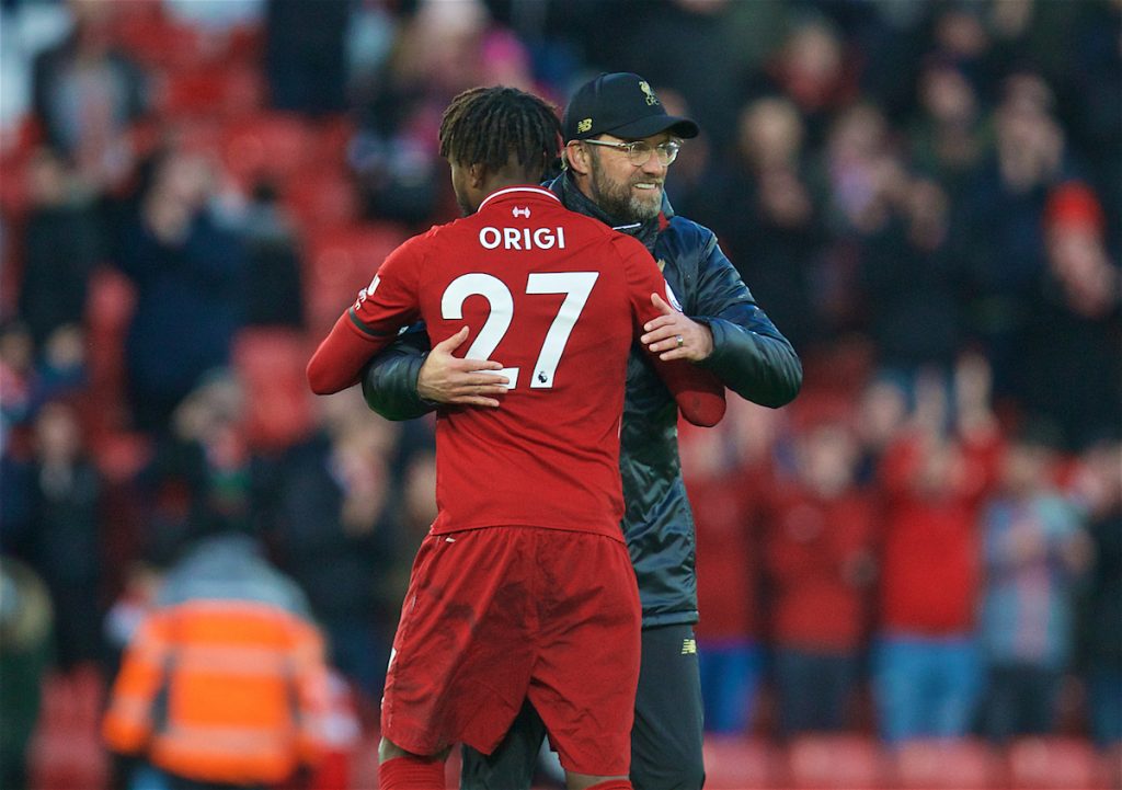 LIVERPOOL, ENGLAND - Saturday, February 9, 2019: Liverpool's manager Jürgen Klopp embraces substitute Divock Origi after the 3-0 victory during the FA Premier League match between Liverpool FC and AFC Bournemouth at Anfield. (Pic by David Rawcliffe/Propaganda)