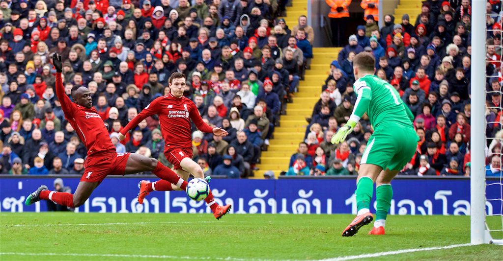 LIVERPOOL, ENGLAND - Saturday, March 9, 2019: Liverpool's Sadio Mane misses a chance during the FA Premier League match between Liverpool FC and Burnley FC at Anfield. (Pic by David Rawcliffe/Propaganda)