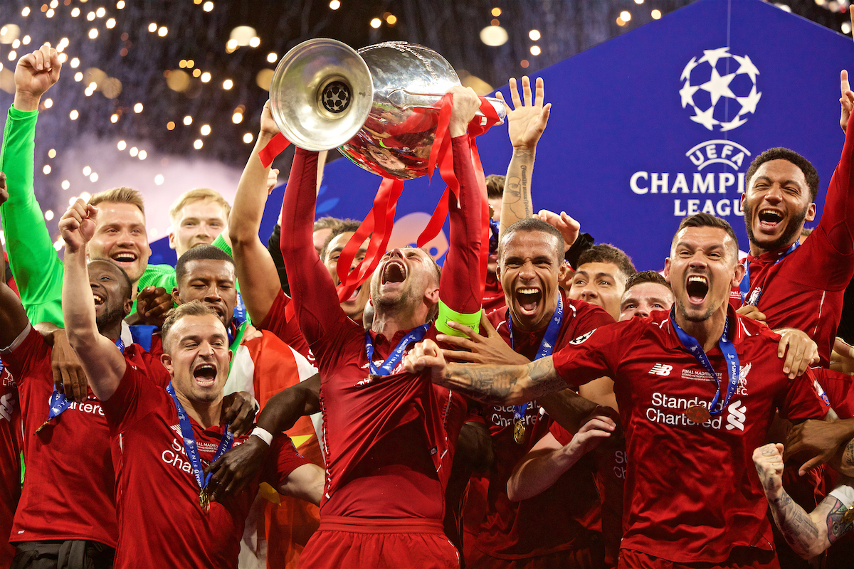 MADRID, SPAIN - SATURDAY, JUNE 1, 2019: Liverpool's captain Jordan Henderson lifts the trophy after the UEFA Champions League Final match between Tottenham Hotspur FC and Liverpool FC at the Estadio Metropolitano. Liverpool won 2-0 tp win their sixth European Cup. (Pic by David Rawcliffe/Propaganda)