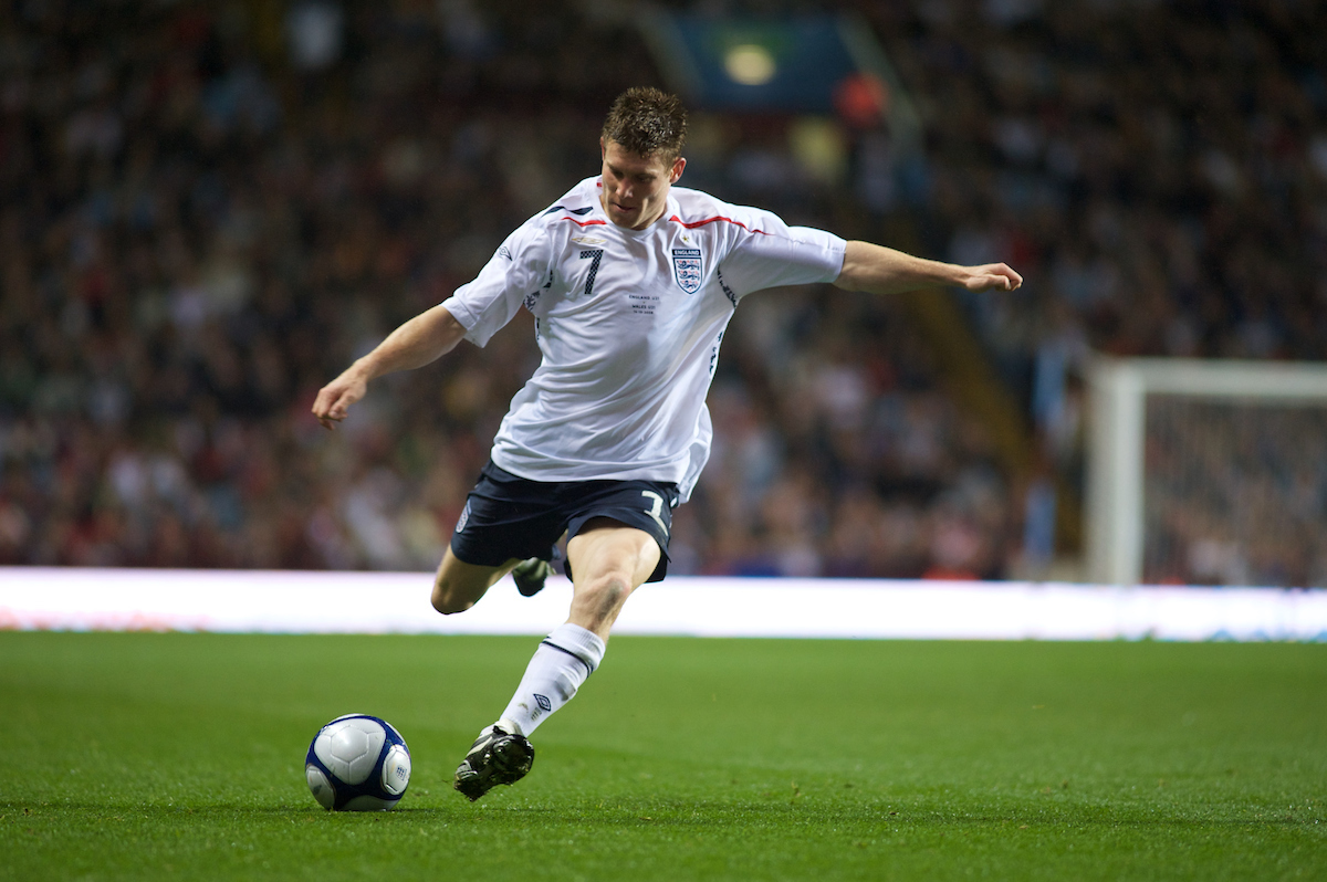 BIRMINGHAM, ENGLAND - Monday, October 13, 2008: England's James Milner in action against Wales during the UEFA European Under-21 Championship Play-Off 2nd Leg match at Villa Park. (Photo by Gareth Davies/Propaganda)
