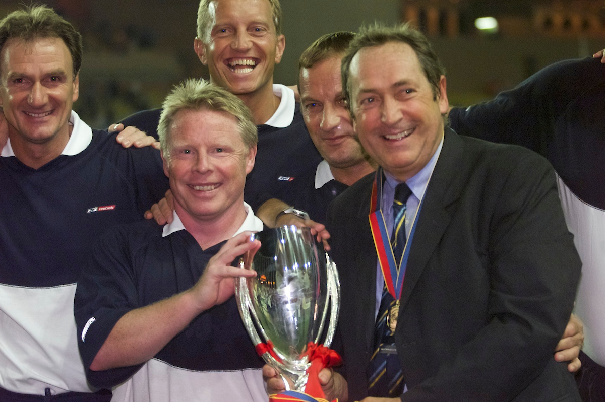 MONACO, FRANCE - Friday, August 24, 2001: Liverpool's management team L-R: Phil Thompson (assistant manager), Sammy Lee (coach), Dave Galley (physio), Jaques Crovesier (coach), Gerard Houllier (manager) with the UEFA Super Cup trophy after beating Bayern Munich 3-2 at the Stade Louis II in Monaco. (Pic by David Rawcliffe/Propaganda)