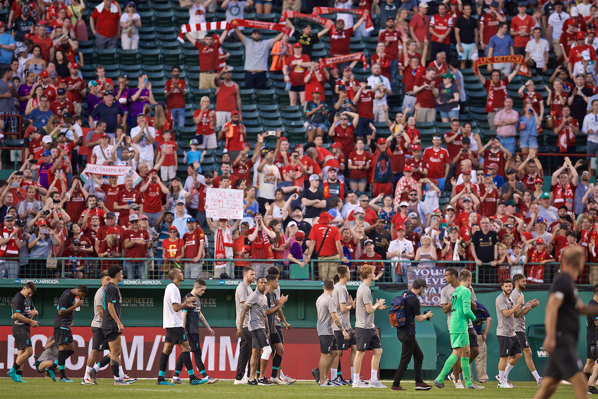 BOSTON, MASSACHUSETTS, USA - Sunday, July 21, 2019: Liverpool players applaud the supporters on a lap of honour after a friendly between Liverpool FC and Sevilla FC at Fenway Park on day six of the club's pre-season tour of America. (Pic by David Rawcliffe/Propaganda)