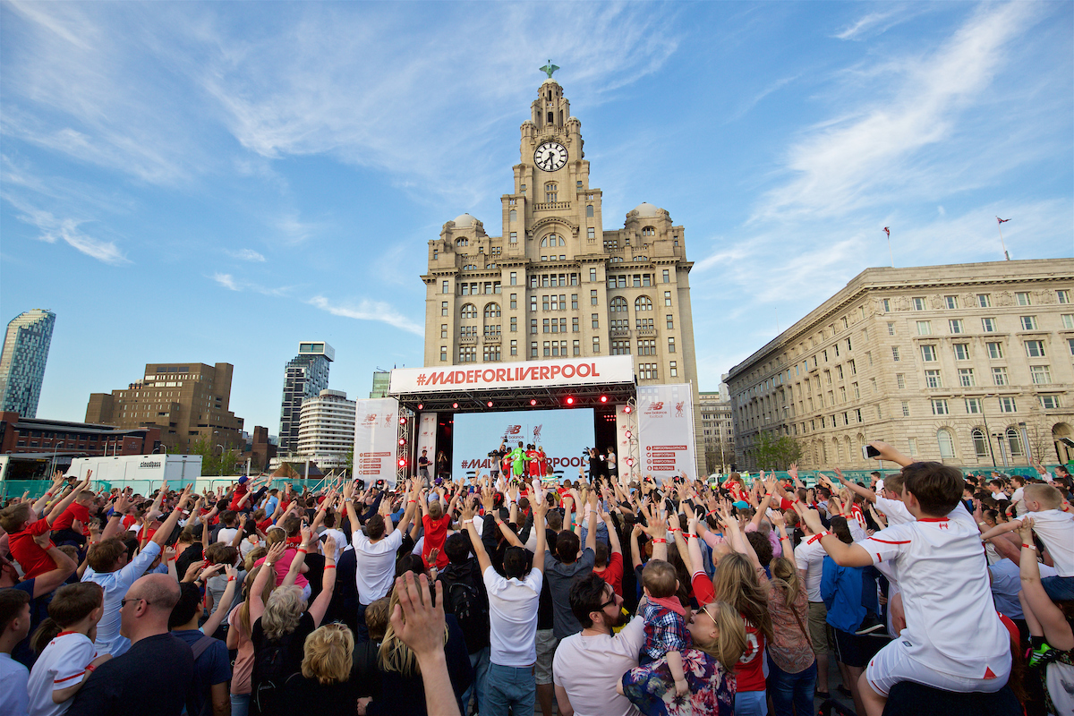 LIVERPOOL, ENGLAND - Monday, May 9, 2016: Liverpool's Natasha Harding, goalkeeper Simon Mignolet, Philippe Coutinho Correia, captain Jordan Henderson, Jon Flanagan, Gemma Bonner at the launch of the New Balance 2016/17 Liverpool FC kit at a live event in front of supporters at the Royal Liver Building on Liverpool's historic World Heritage waterfront. (Pic by David Rawcliffe/Propaganda)