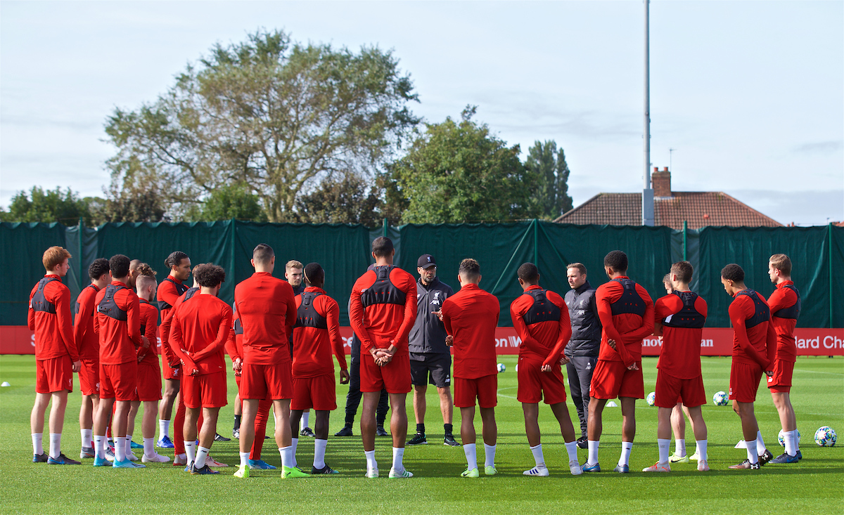 LIVERPOOL, ENGLAND - Monday, September 16, 2019: Liverpool's manager Jürgen Klopp speaks to his squad during a training session at Melwood Training Ground ahead of the UEFA Champions League Group E match between SSC Napoli and Liverpool FC. (Pic by Laura Malkin/Propaganda)