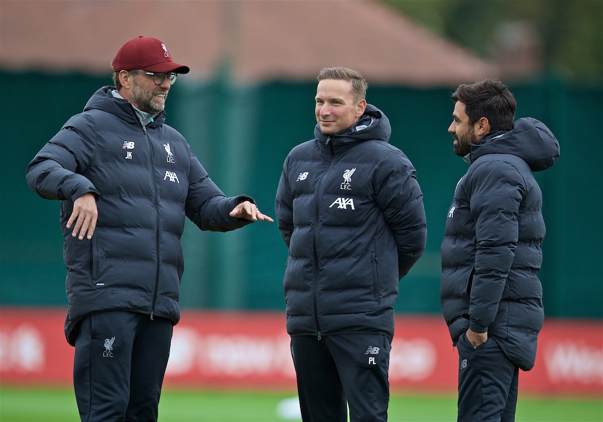 LIVERPOOL, ENGLAND - Tuesday, October 1, 2019: Liverpool's manager Jürgen Klopp (L), first-team development coach Pepijn Lijnders (C) and new coach Vitor Matos (R) during a training session at Melwood Training Ground ahead of the UEFA Champions League Group E match between Liverpool FC and FC Salzburg. (Pic by David Rawcliffe/Propaganda)