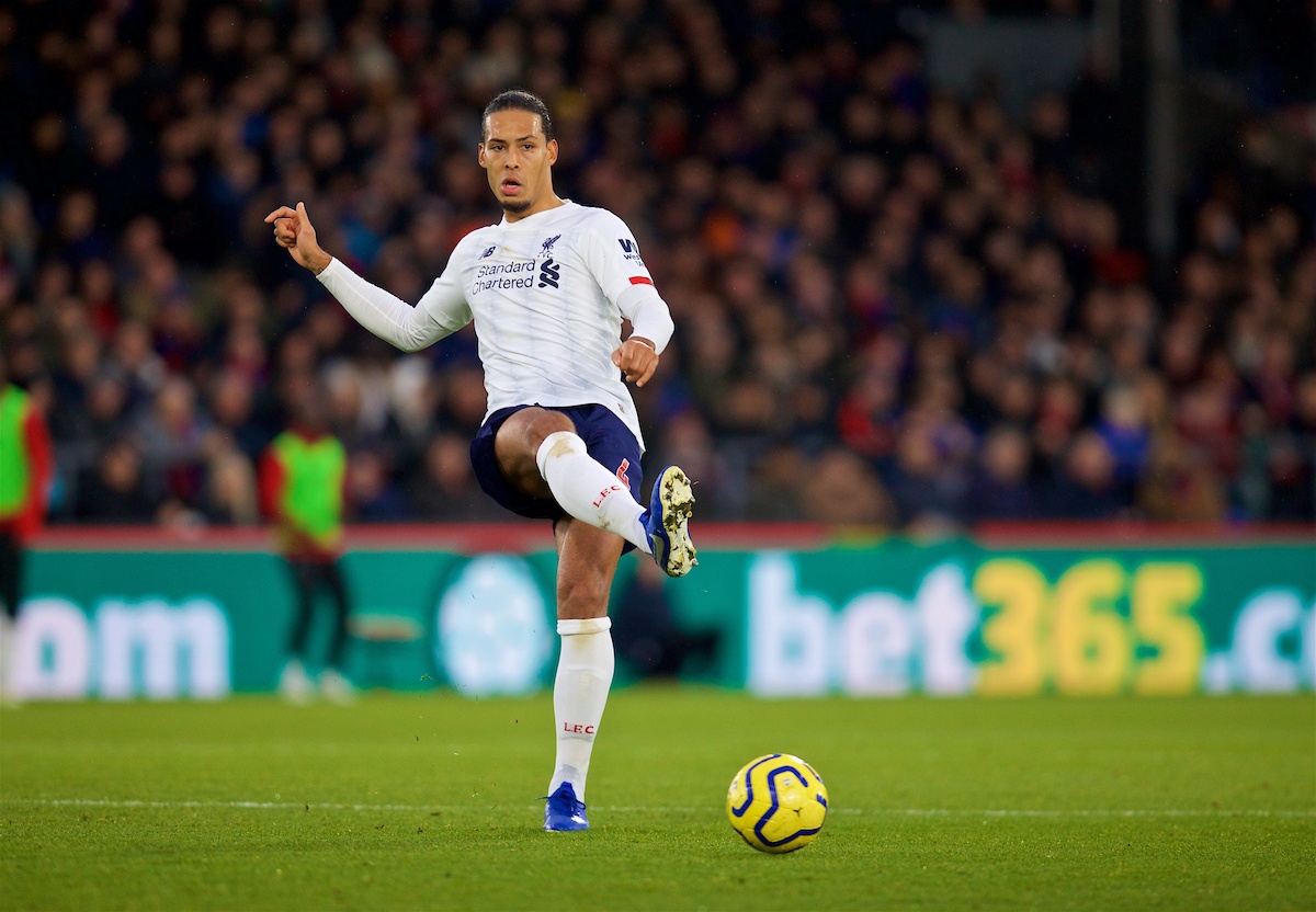 LONDON, ENGLAND - Saturday, November 23, 2019: Liverpool's Virgil van Dijk during the FA Premier League match between Crystal Palace and Liverpool FC at Selhurst Park. (Pic by David Rawcliffe/Propaganda)