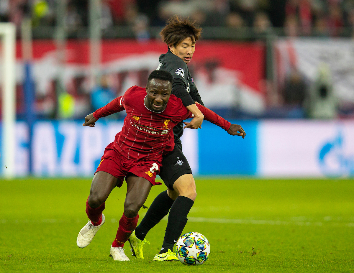 SALZBURG, AUSTRIA - Tuesday, December 10, 2019: Liverpool's Naby Keita (L) and FC Salzburg's Masaya Okugawa during the final UEFA Champions League Group E match between FC Salzburg and Liverpool FC at the Red Bull Arena. (Pic by David Rawcliffe/Propaganda)