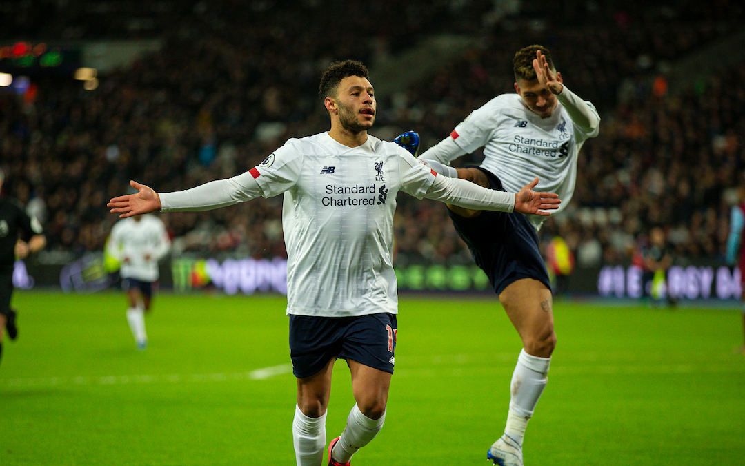 LONDON, ENGLAND - Wednesday, January 29, 2020: Liverpool's Alex Oxlade-Chamberlain celebrates scoring the second goal with team-mate Roberto Firmino (R) during the FA Premier League match between West Ham United FC and Liverpool FC at the London Stadium. (Pic by David Rawcliffe/Propaganda)