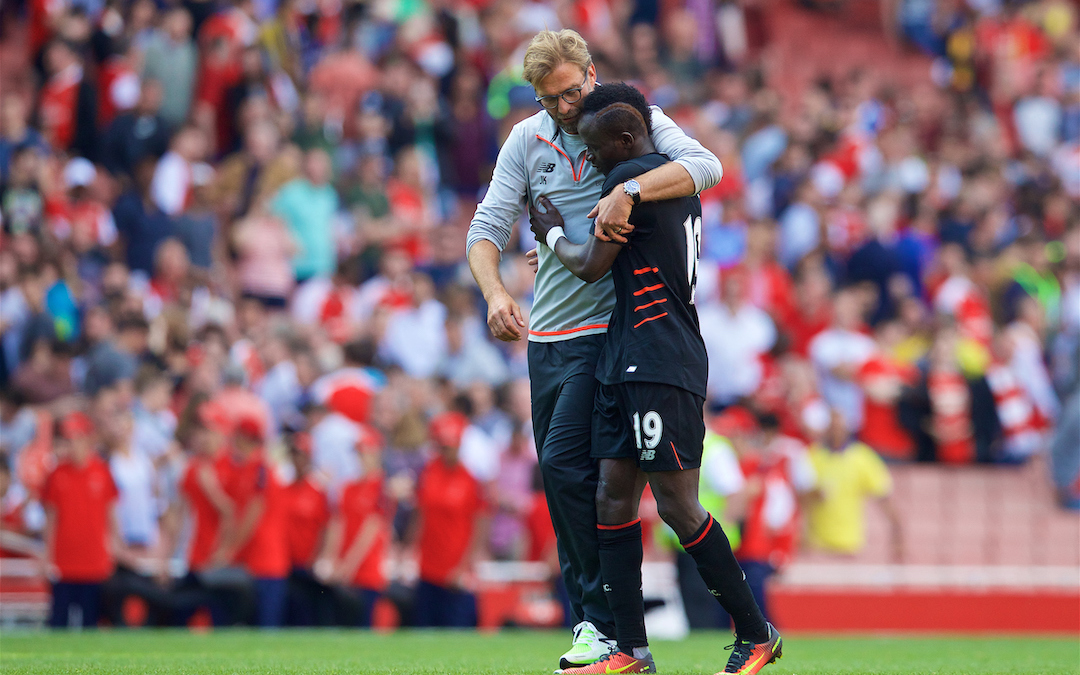 Liverpool's manager Jürgen Klopp celebrates the 4-3 victory over Arsenal with Sadio Mane after the FA Premier League match against Arsenal at the Emirates Stadium