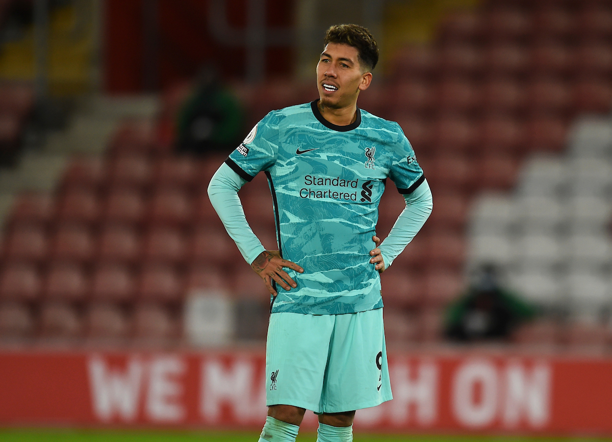 Liverpool's Roberto Firmino looks dejected during the FA Premier League match between Southampton FC and Liverpool FC at St Mary's Stadium