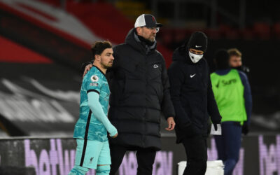 Liverpool's manager Jürgen Klopp prepares to bring on substitute Xherdan Shaqiri during the FA Premier League match between Southampton FC and Liverpool FC at St Mary's Stadium