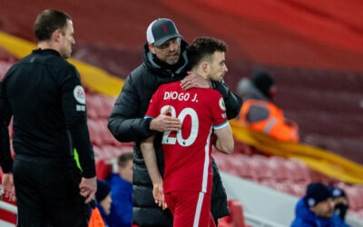 Liverpool's Diogo Jota (R) and manager Jürgen Klopp during the FA Premier League match between Liverpool FC and Chelsea FC at Anfield