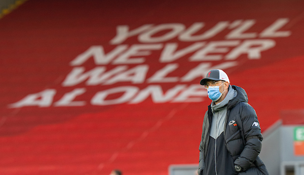 Wednesday, April 14, 2021: "You'll Never Walk Alone" Liverpool's manager Jürgen Klopp during the pre-match warm-up before the UEFA Champions League Quarter-Final 2nd Leg game between Liverpool FC and Real Madird CF at Anfield.