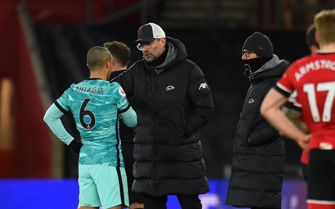 Liverpool's manager Jürgen Klopp speaks with Thiago Alcantara during the FA Premier League match between Southampton FC and Liverpool FC at St Mary's Stadium.