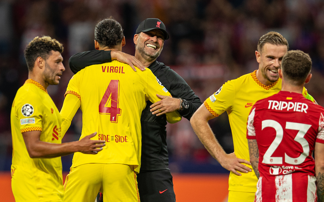 Liverpool's manager Jürgen Klopp celebrates with Virgil van Dijk celebrates after the UEFA Champions League Group B Matchday 3 game between Club Atlético de Madrid and Liverpool FC at the Estadio Metropolitano