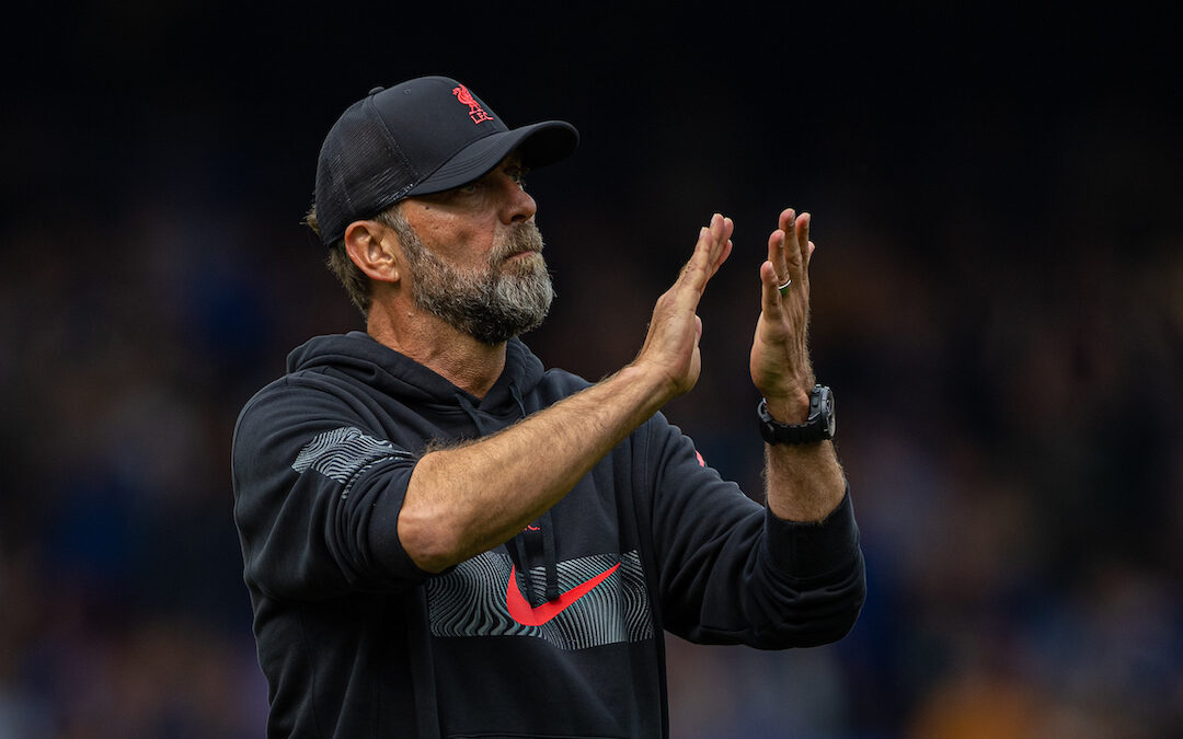 Liverpool's manager Jürgen Klopp applauds the supporters after the FA Premier League match between Everton FC and Liverpool FC, the 241st Merseyside Derby, at Goodison Park