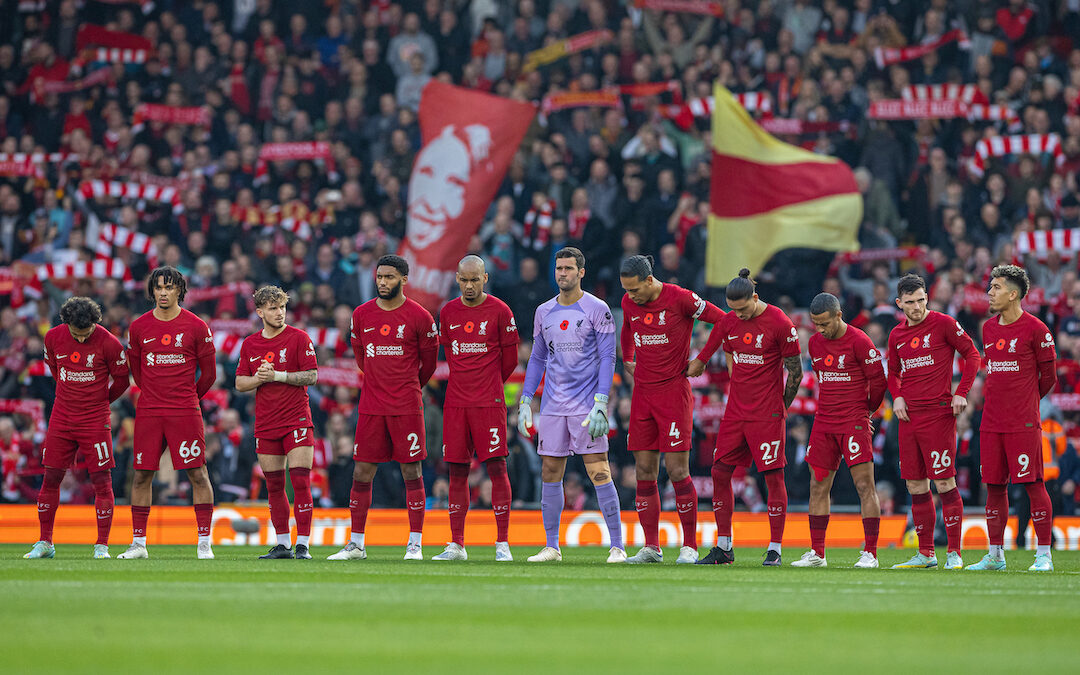 Liverpool Players Stand for Minute's Silence vs Southampton 2022 Premier League