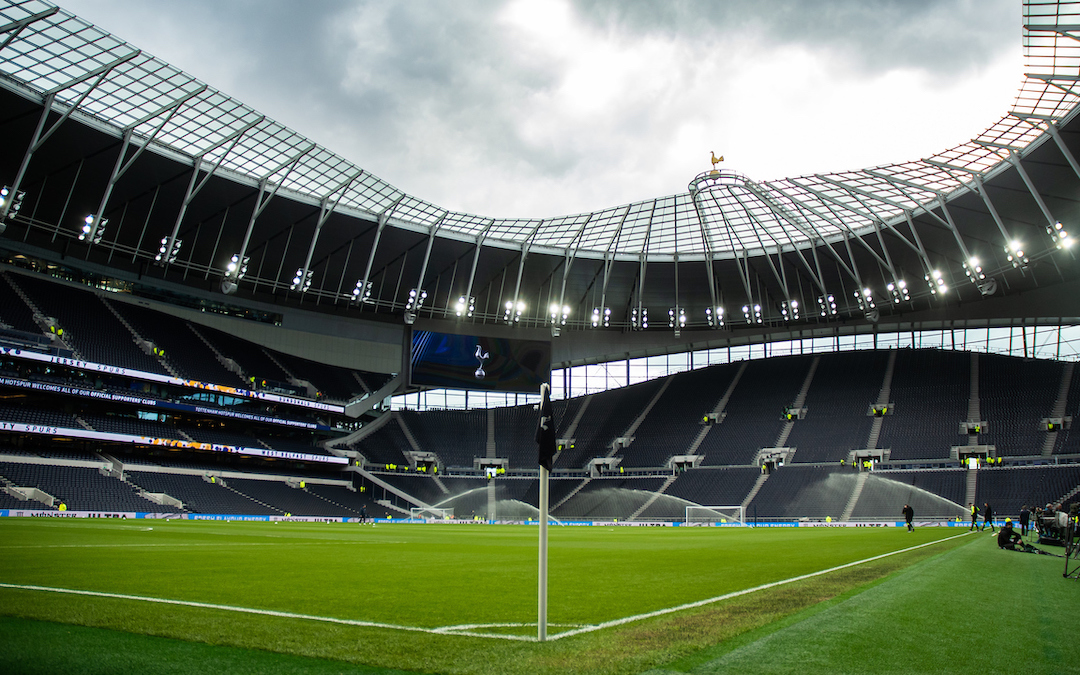 Tottenham Hotspur v Liverpool: Pre-Match Warmup