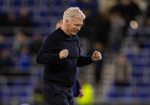 Let The Christmas Madness Commence: Friday Show